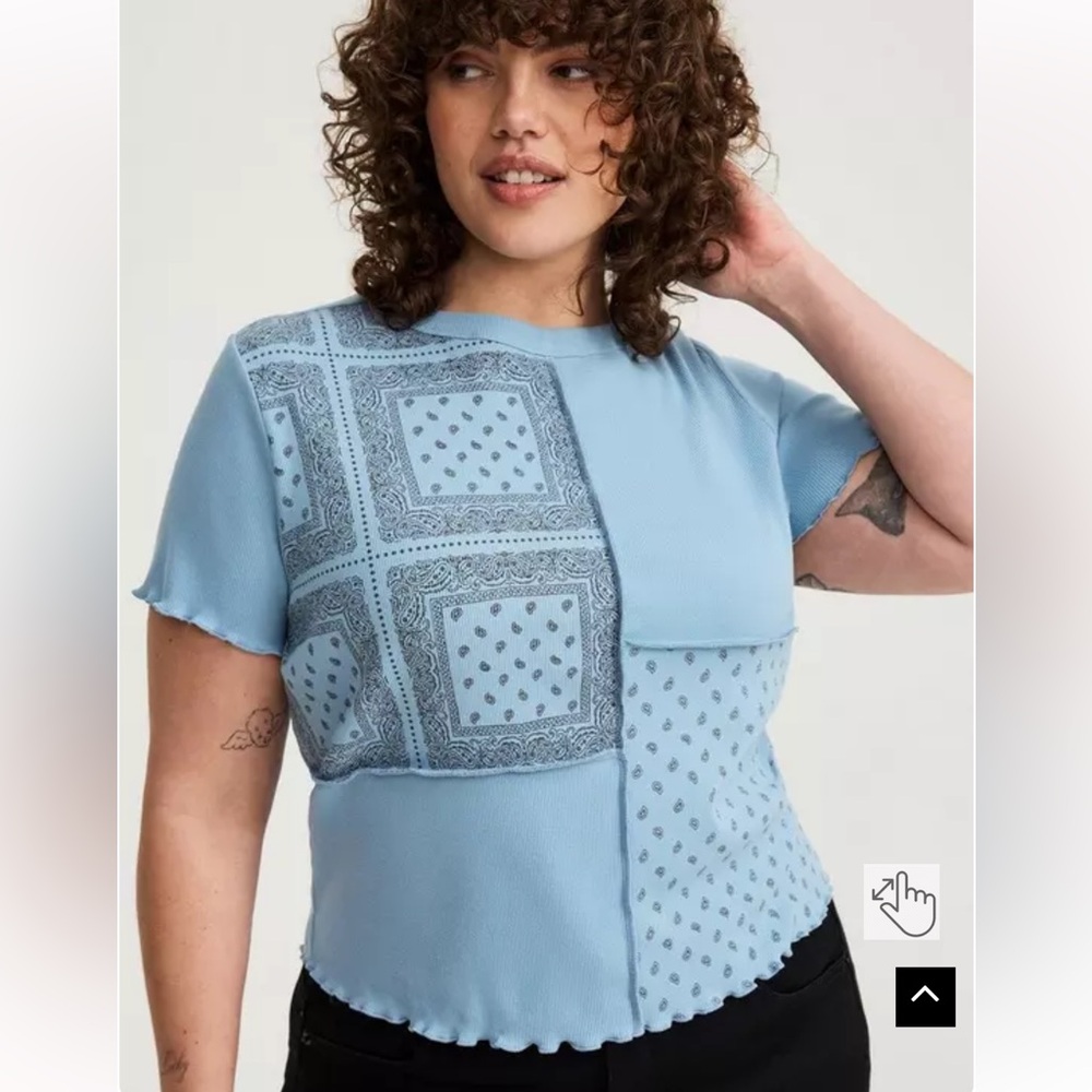 Torrid Bandana Tee NWT